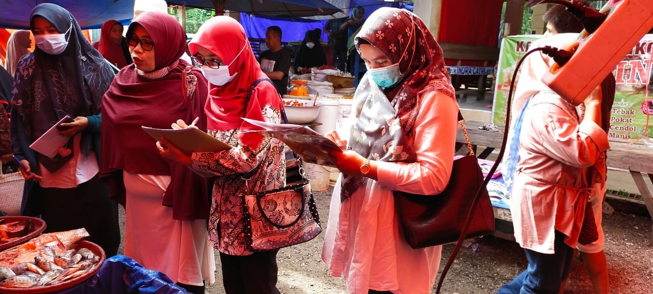 Survei Harga Pasar di Pasar Tradisonal  (11 Bahan Pokok ) Menjelang Bulan Ramadhan Bersama Perekonom