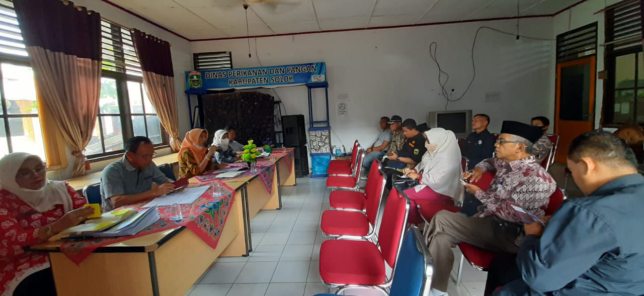 Rapat Koordinasi dan Penyerahan Bantuan Olahan Hasil Ikan kepada 10 Nagari  stunting