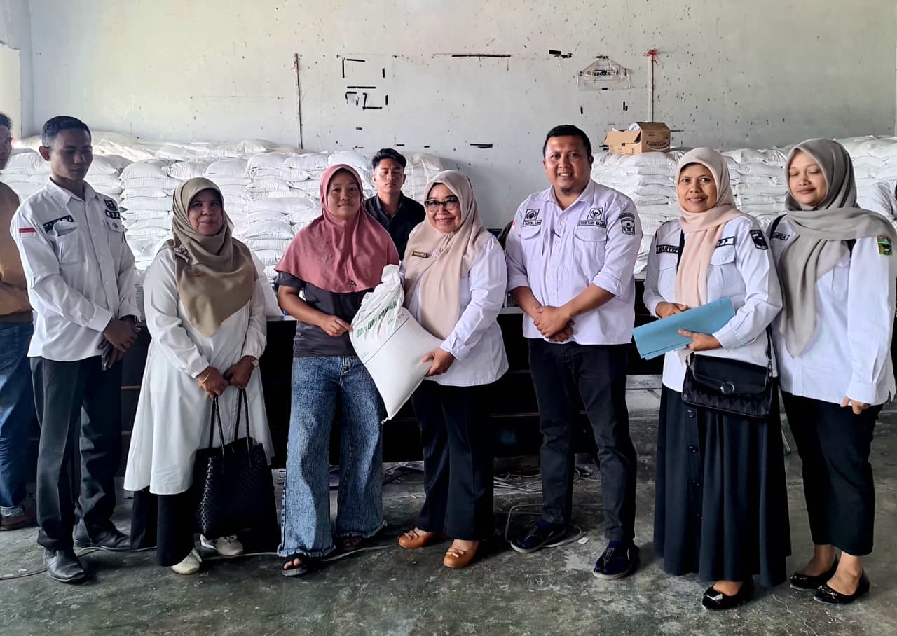 PENYERAHAN DAN MONEV BANTUAN CADANGAN PANGAN PEMERINTAH (CPP)
